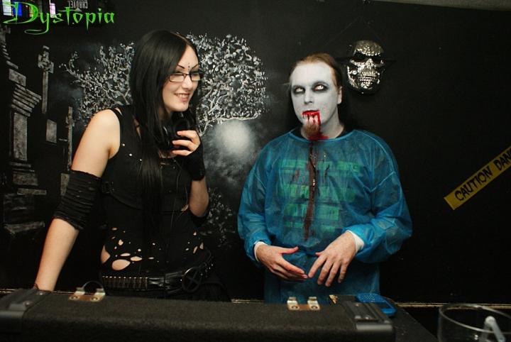 DJ`ing Dystopia with the lovely JoJo